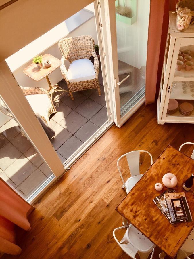 Appartements Des Merveilles Mikulov Bagian luar foto