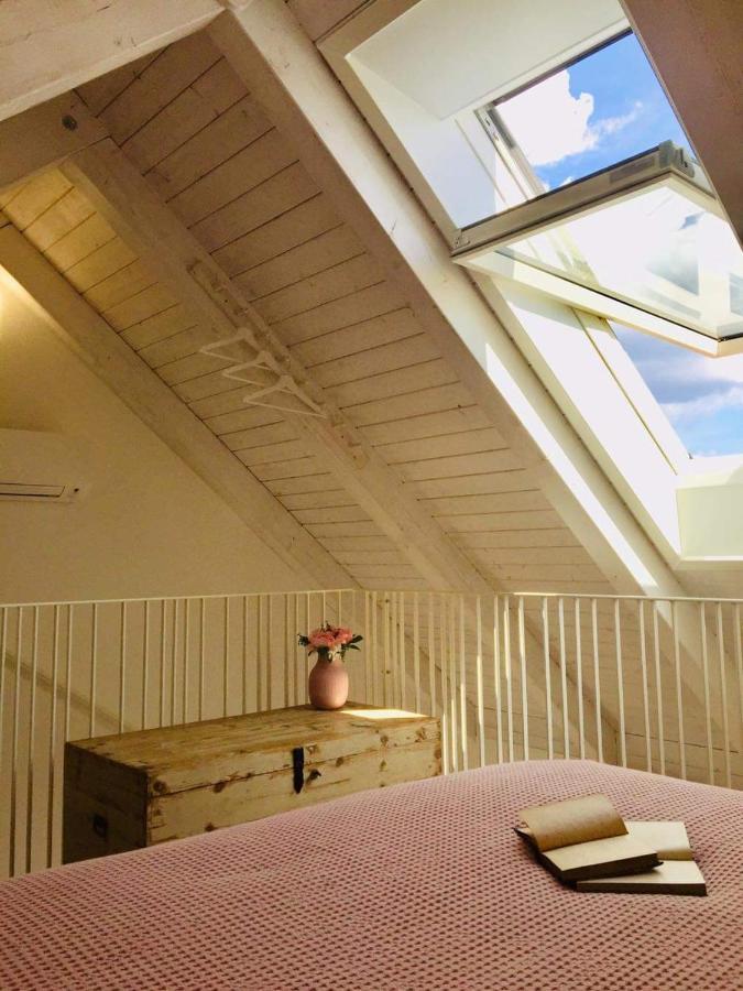 Appartements Des Merveilles Mikulov Bagian luar foto