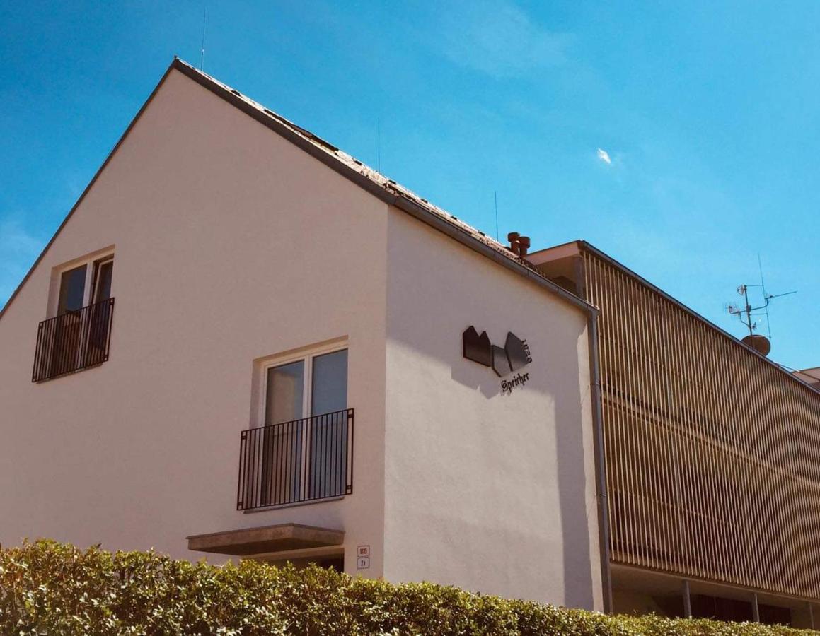Appartements Des Merveilles Mikulov Bagian luar foto